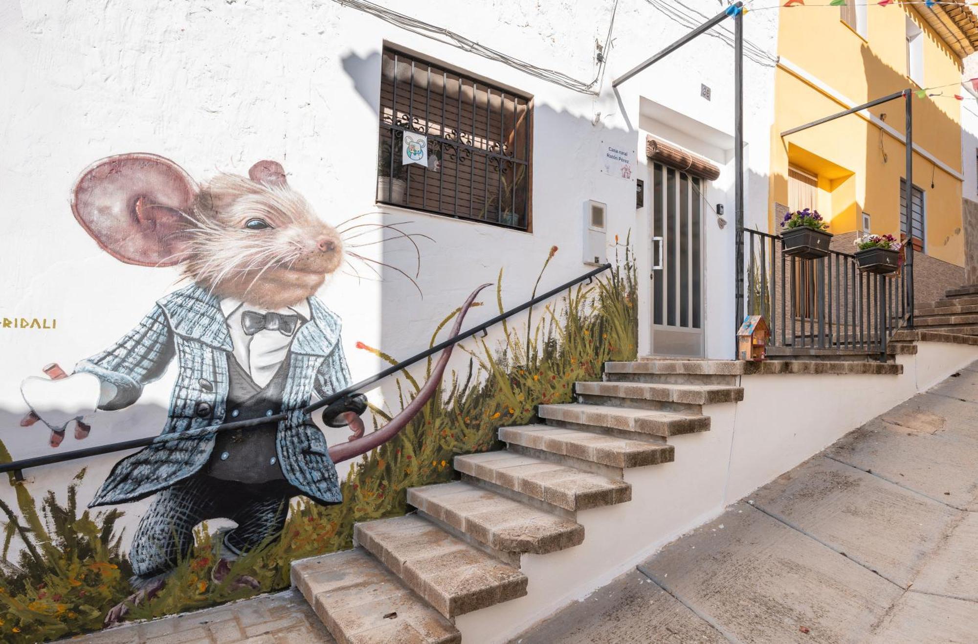 Casa Raton Perez Pension Navarrés Buitenkant foto